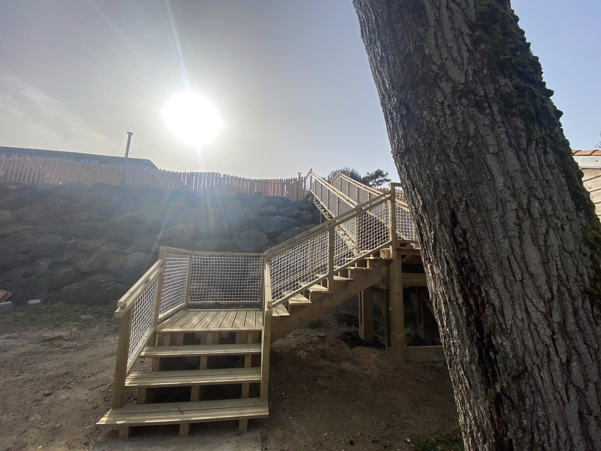 Escalier bois extérieur sur mesure à La Roche-sur-Yon